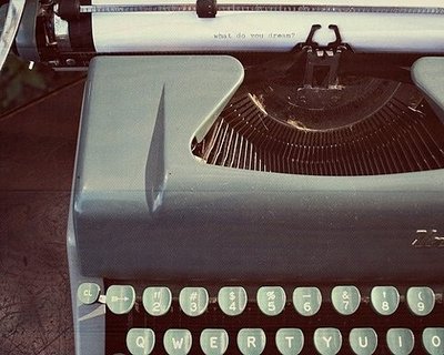oldschool-typewriter oldschool-typewriter